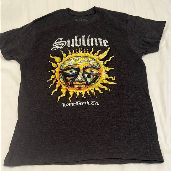 Sublime Graphic men’s size large short sleeve distressed T-shirt EUC - Picture 1 of 6
